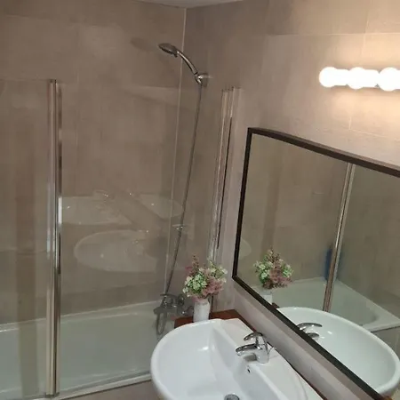 Home2book Design Pool & Wifi Appartement *